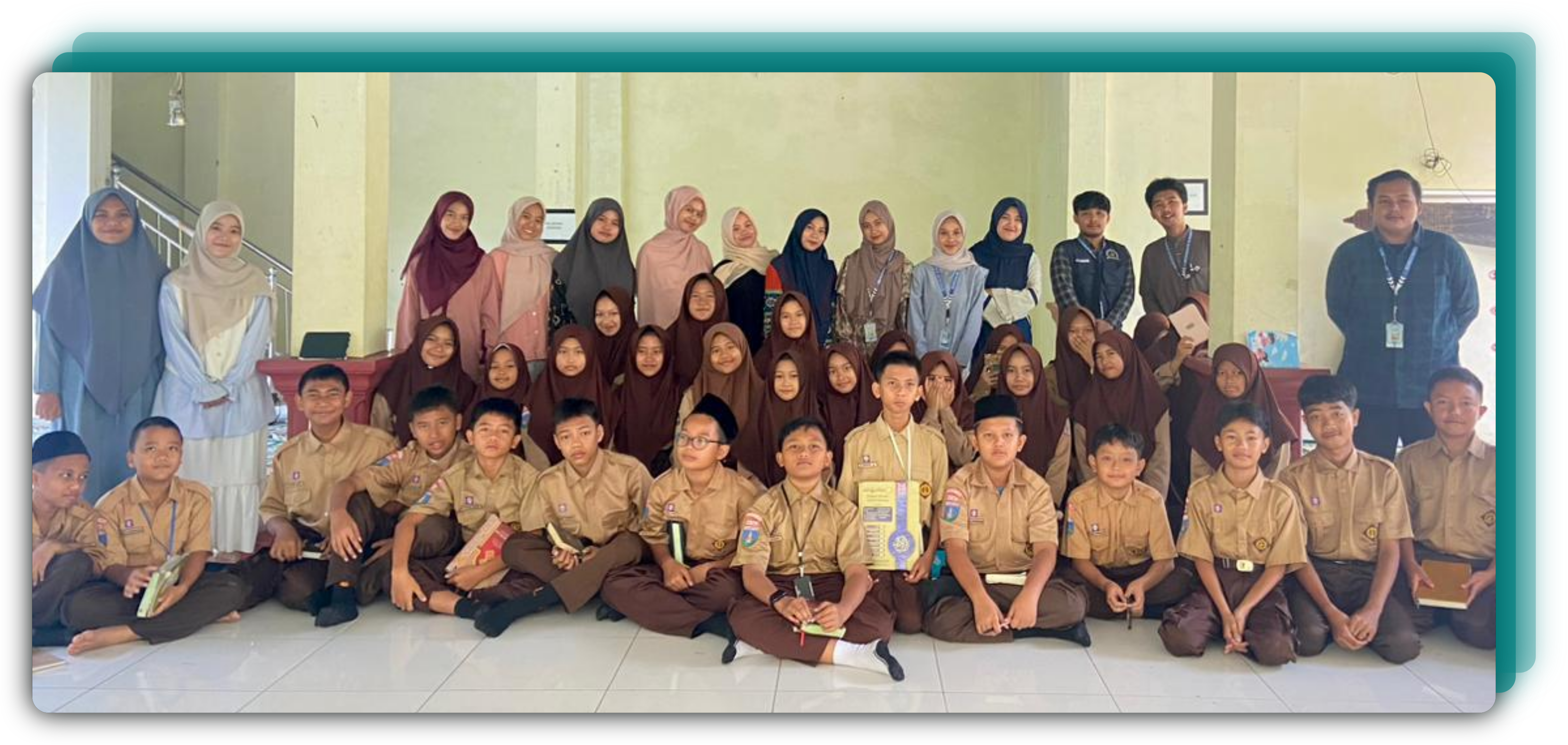 Pembinaan kegiatan ekstrakurikuler siswa